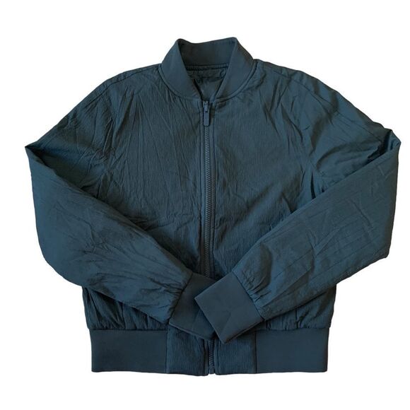 lululemon athletica Jackets & Blazers - Lululemon Reversible Non-Stop Bomber Size 4